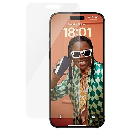 PanzerGlass Classic Fit üveg iPhone 15 Pro Max készülékhez